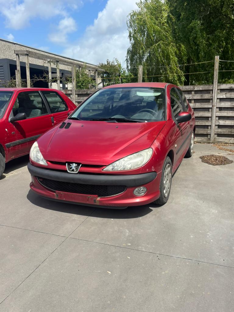 Peugeot 206 1,4 hdi 2009, Autos, Rouge, Achat, Boîte manuelle, Diesel