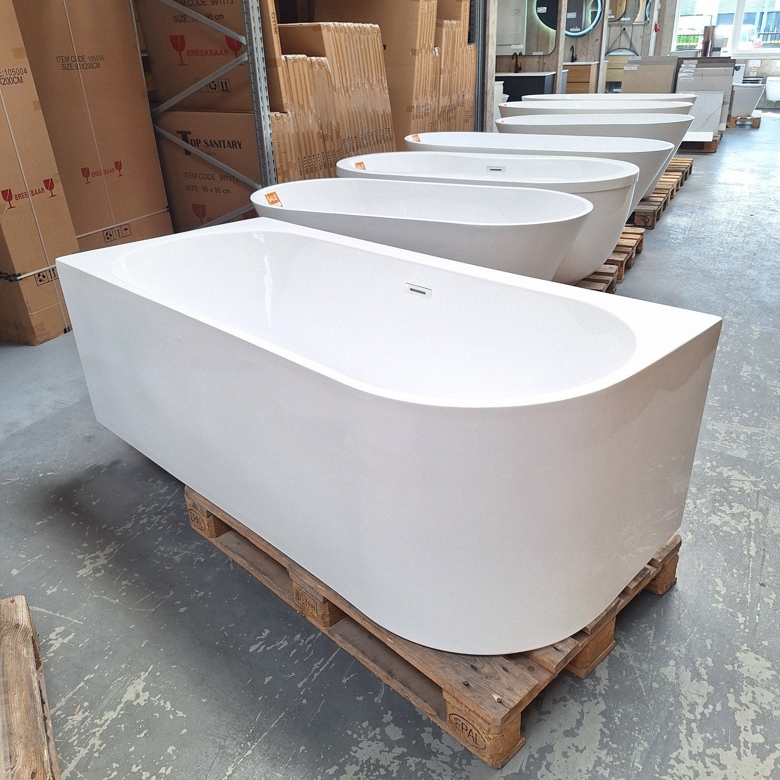 HOEK bad links model half vrijstaand 180x80x60 cm nr349, Huis en Inrichting, Woonaccessoires | Overige, Nieuw, Ophalen of Verzenden