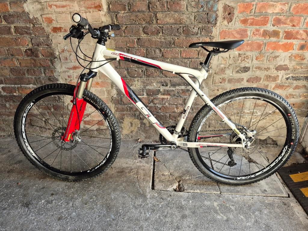 Vélo Avalanche 0.0 GT 26pouces full disques ( L ), Vélos & Vélomoteurs, Vélos | Garçons, Vitesses, Enlèvement, Utilisé, Frein à disque