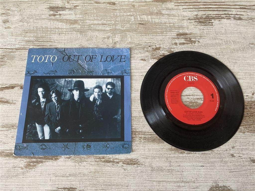 Toto - out of love singles [1227], Verzenden, Zo goed als nieuw