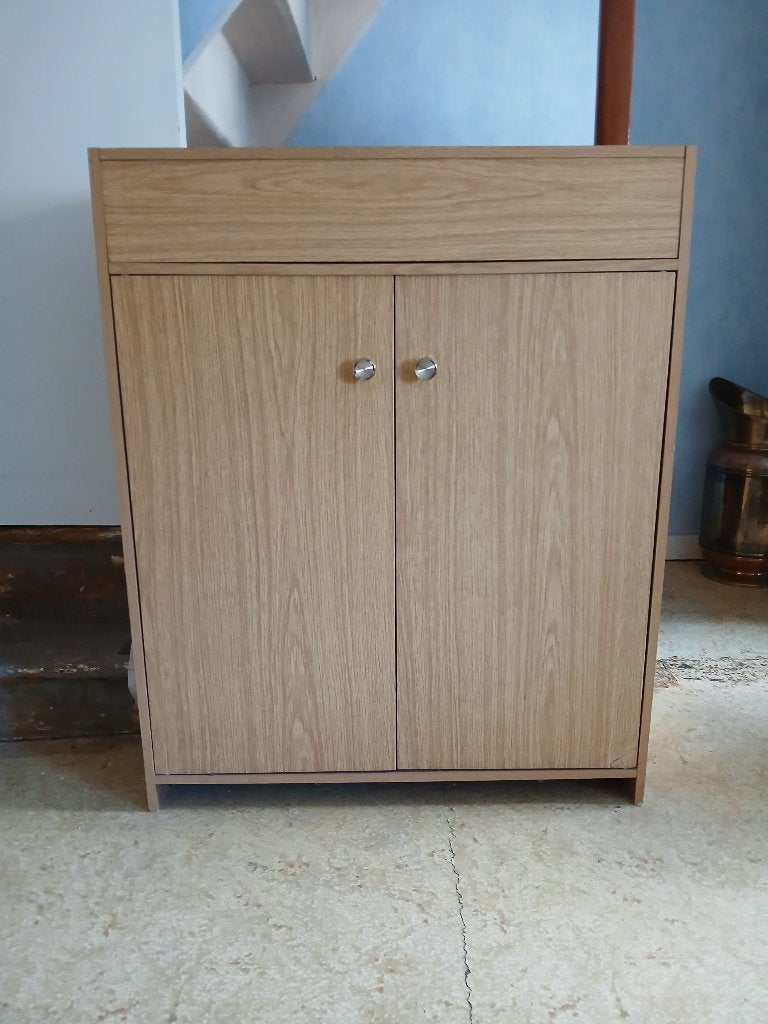 Armoire à chaussures, Enlèvement