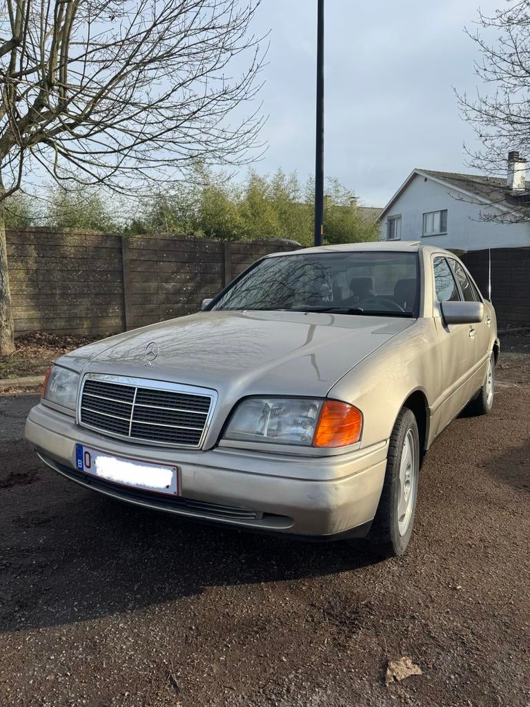 Mercedes C220 Diesel zonnedak 1994 Oldtimer, Auto's, Mercedes-Benz, Particulier, Open dak, Diesel, Handgeschakeld, Ophalen