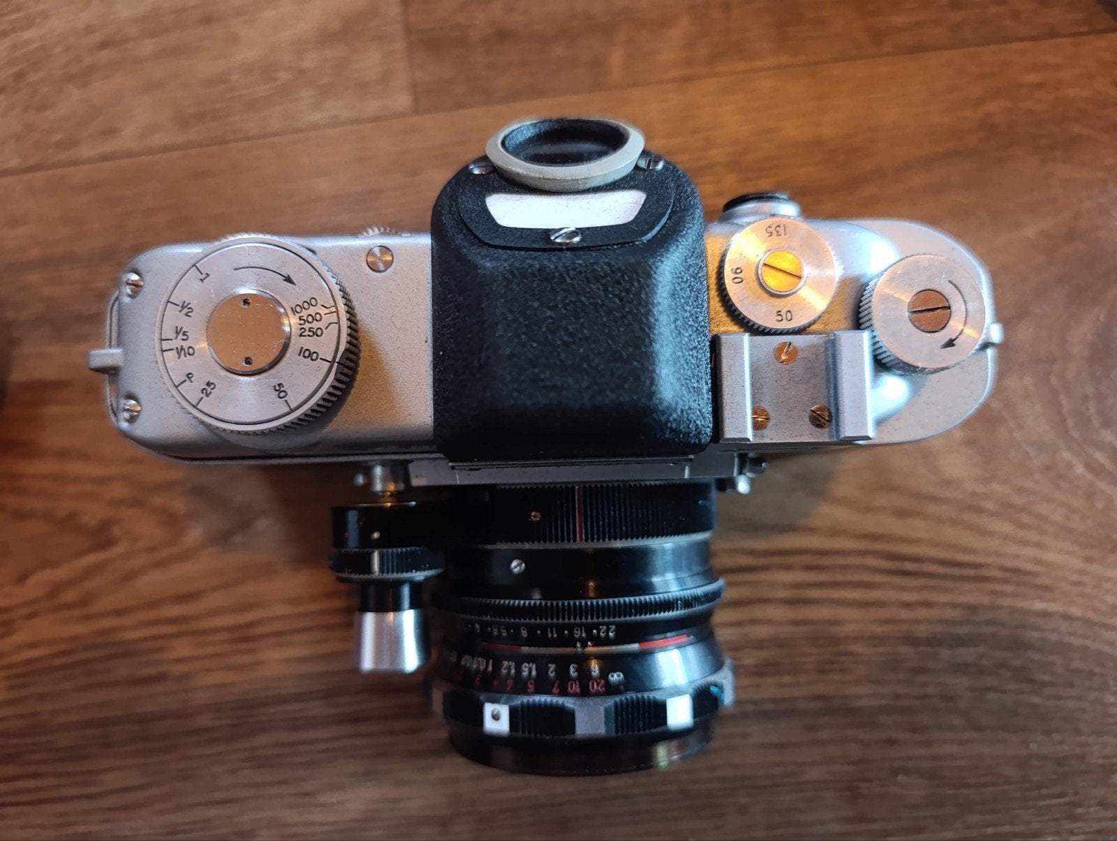 Argentique ALPA Reflex –2 objectifs – étui cuir, Enlèvement