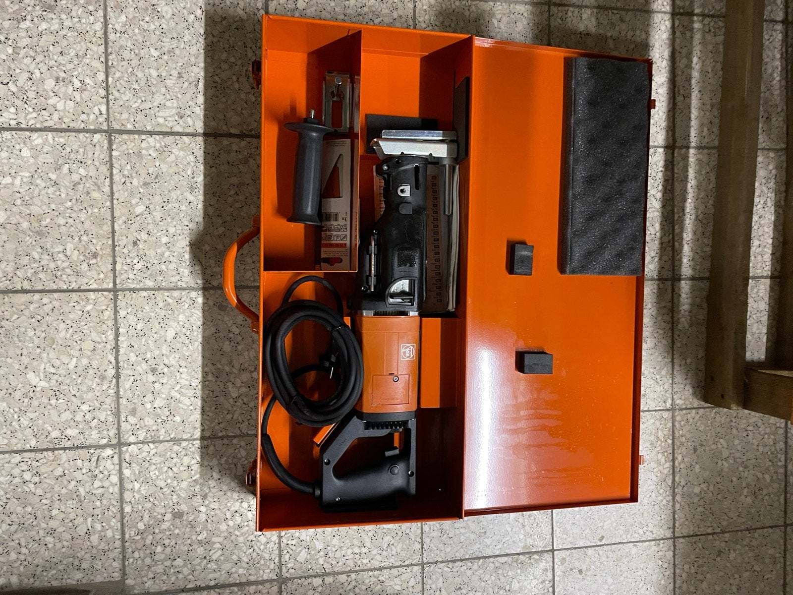 Fein astxe 2203, Ophalen