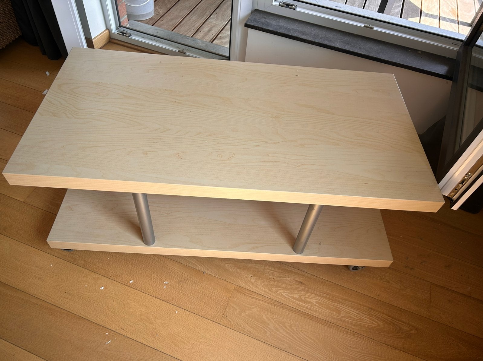 Table TV sur roulettes, Maison & Meubles, Armoires | Penderies & Garde-robes, Enlèvement, Utilisé
