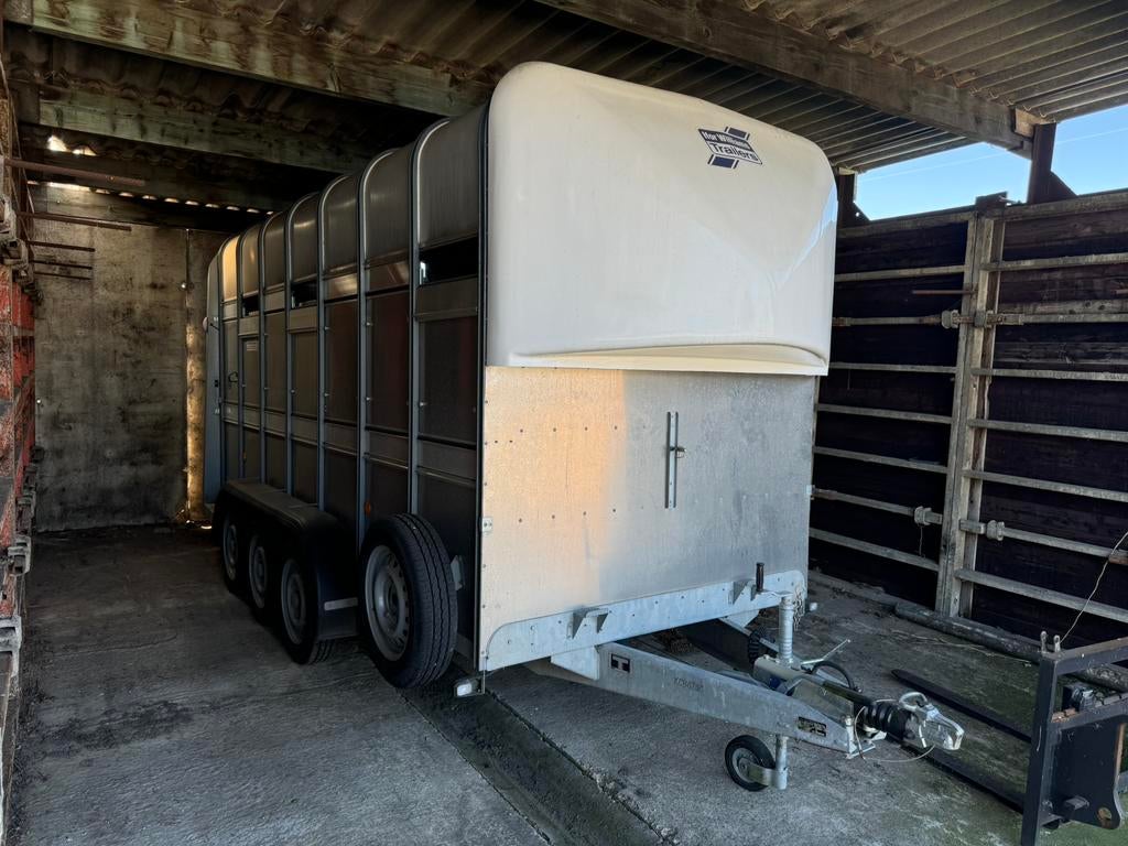 Ifor Williams trailer