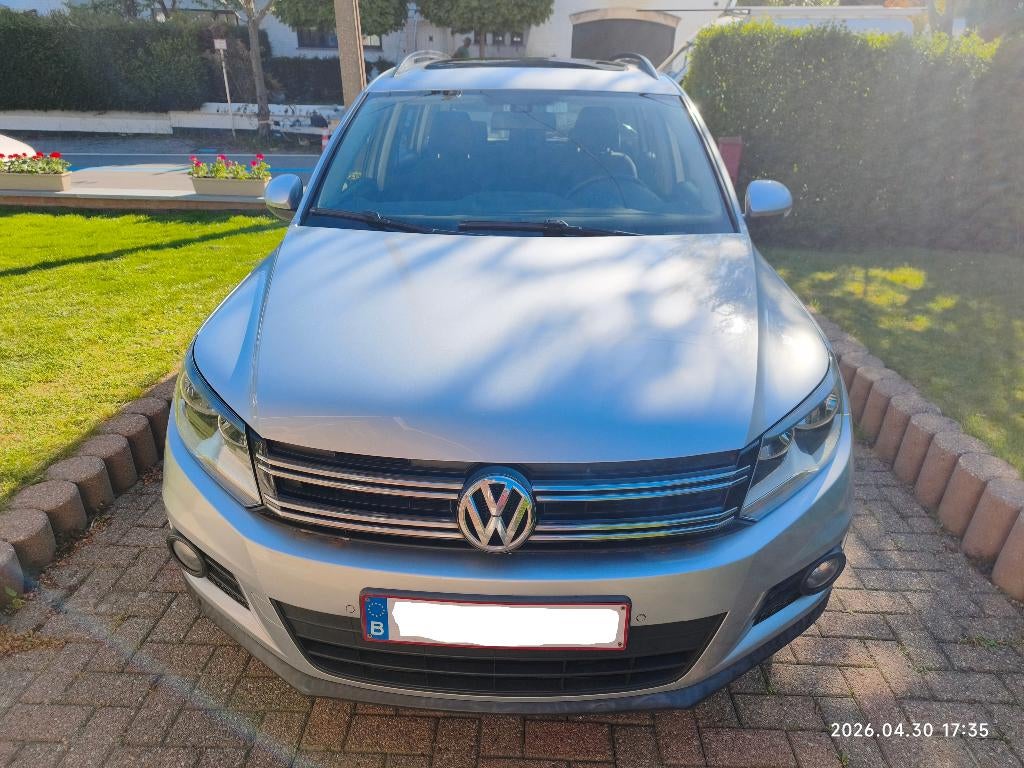 Volkswagen Tiguan 1.4 TSI Trend Essence EURO 6d Automatique, Argent ou Gris, Euro 6, Noir, 5 portes