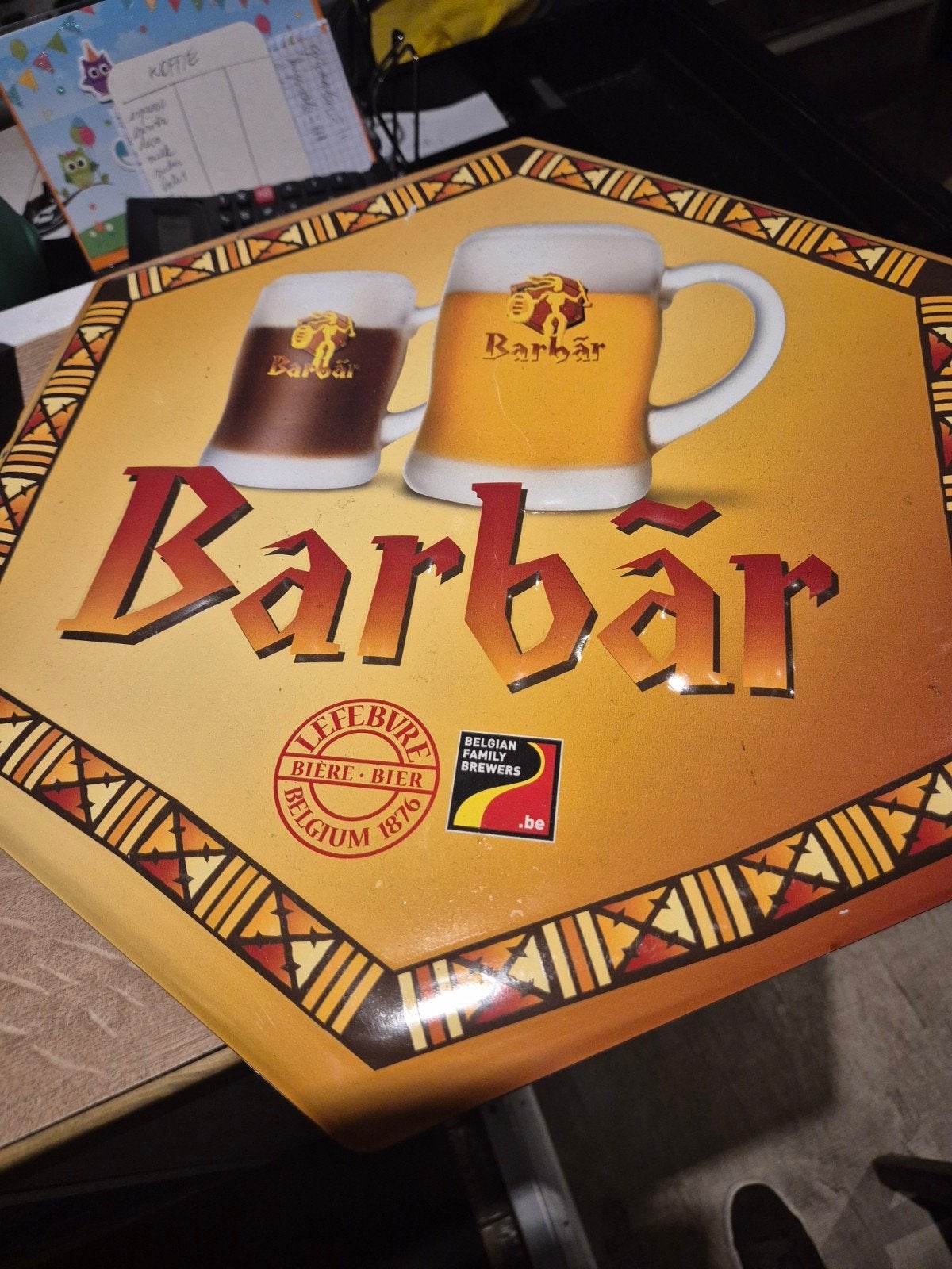 metalen bord bier barbar, Verzamelen, Verzenden