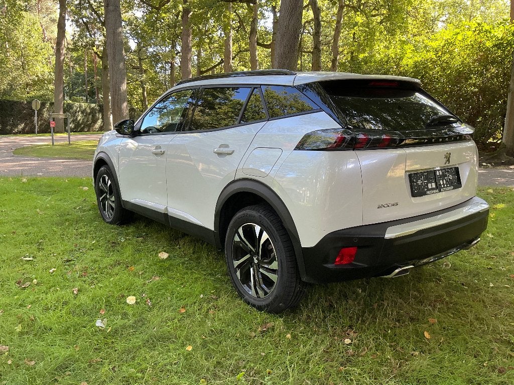 PEUGEOT 2008 BOUWJ 2023 BENZIN, Automaat, 4 deurs, Stof, Euro 6