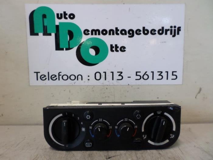Kachel Bedieningspaneel van een BMW 3-Serie (3-Serie 90-), Gebruikt, -, -, Ophalen of Verzenden