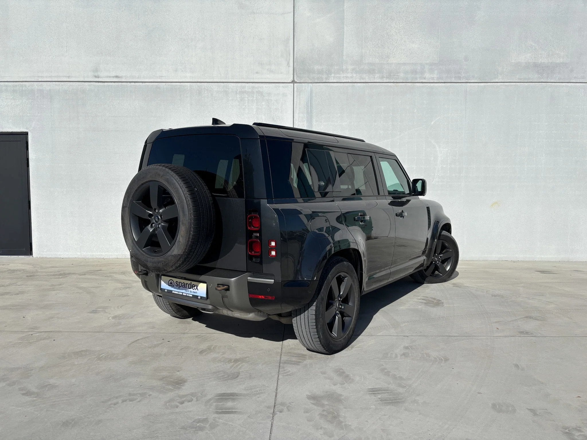 Land Rover Defender Lichte vracht | Leasing (automatique), Autos, Land Rover, Argent ou Gris, 2997 cm³, Euro 6, Entreprise