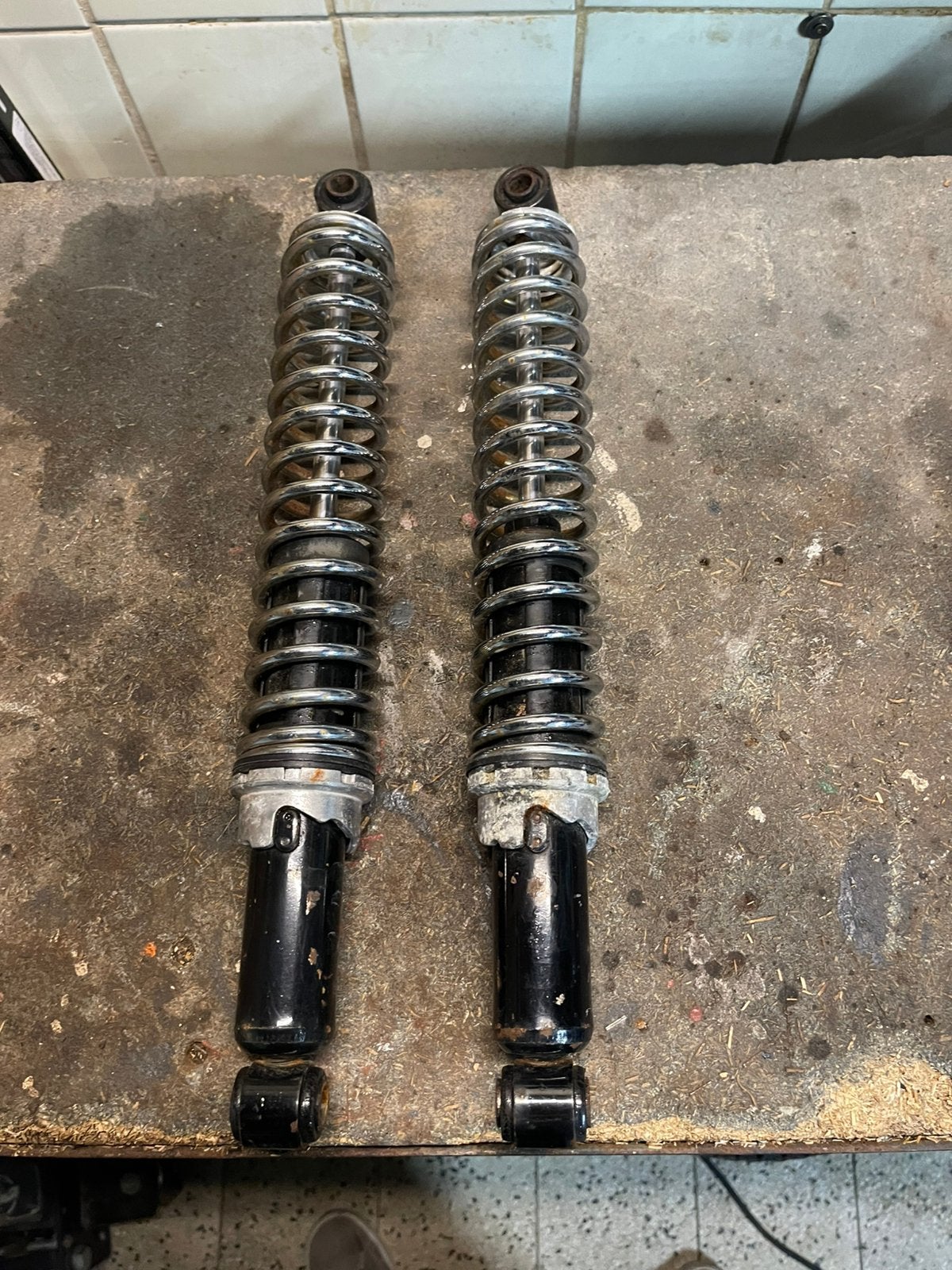 Verstelbare schokdempers VW T1/T2A - 45cm, Ophalen of Verzenden