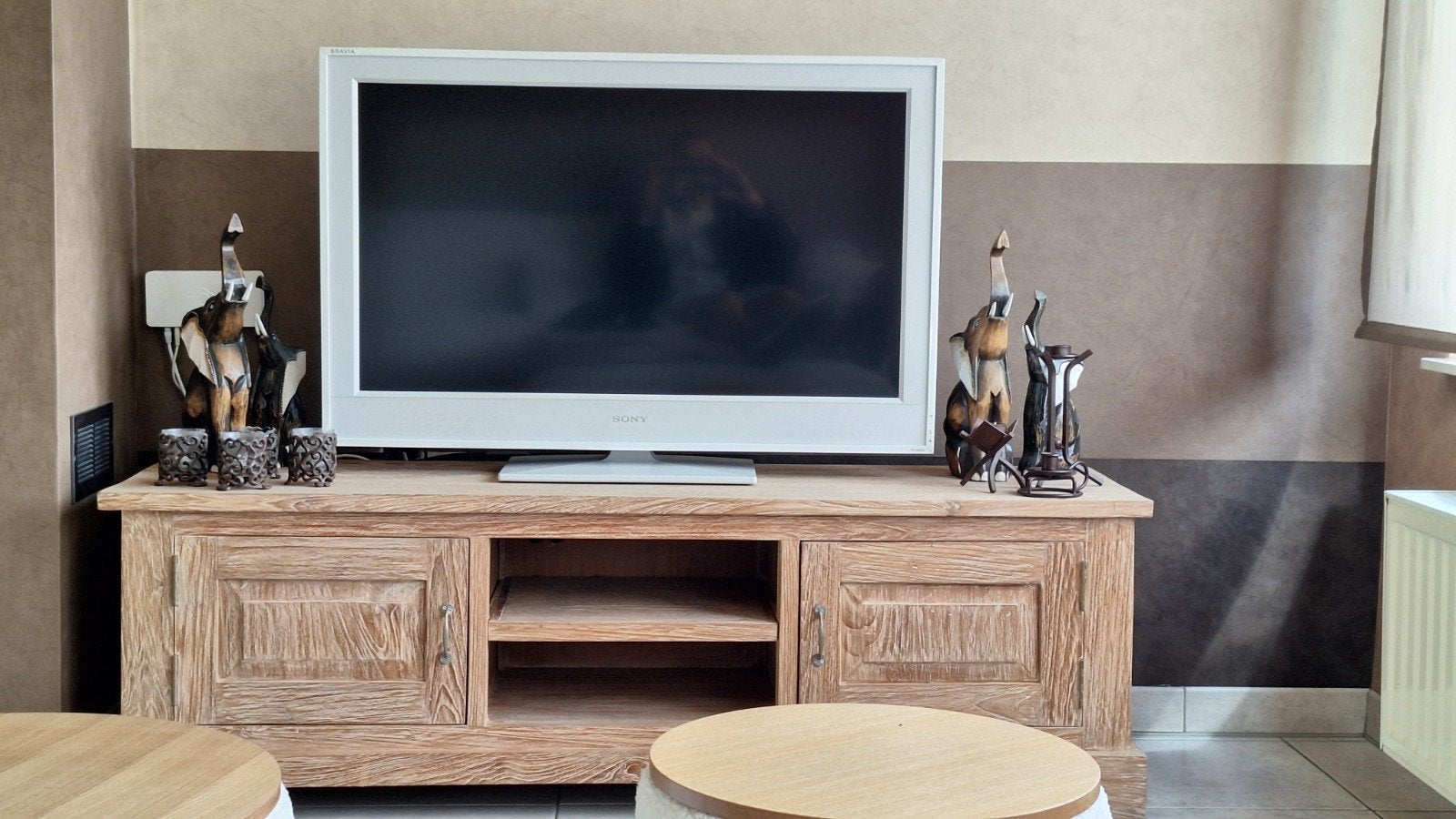 Tv meubel met tv + decoratie!, Ophalen