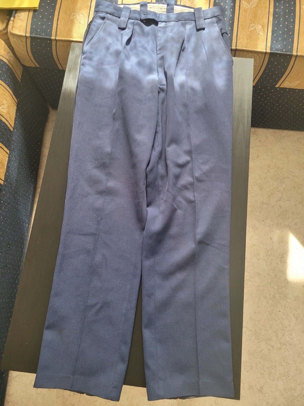 Pantalon bleu foncé de l'ancienne police Néerlandaise, Enlèvement ou Envoi, Porté, Taille 46 (S) ou plus petite, Bleu