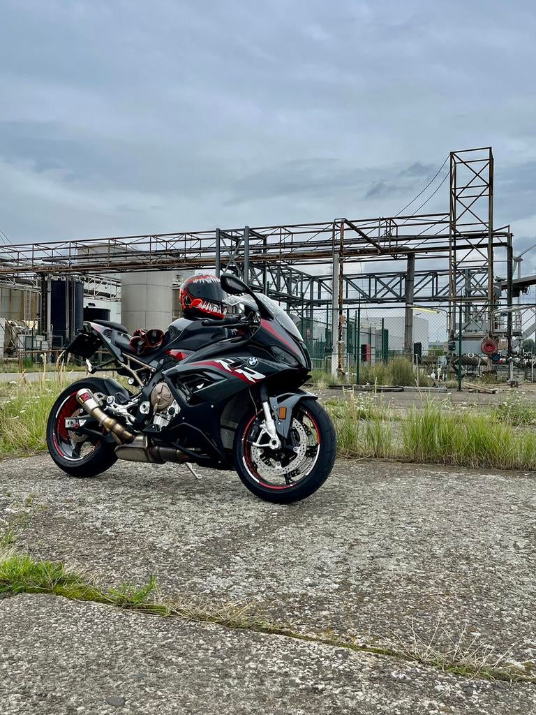 Bmw s1000rr 2022 11000km + splinter nieuwe banden, Motos, Motos | BMW, Particulier, Super Sport, plus de 35 kW, 4 cylindres, Permis Moto A