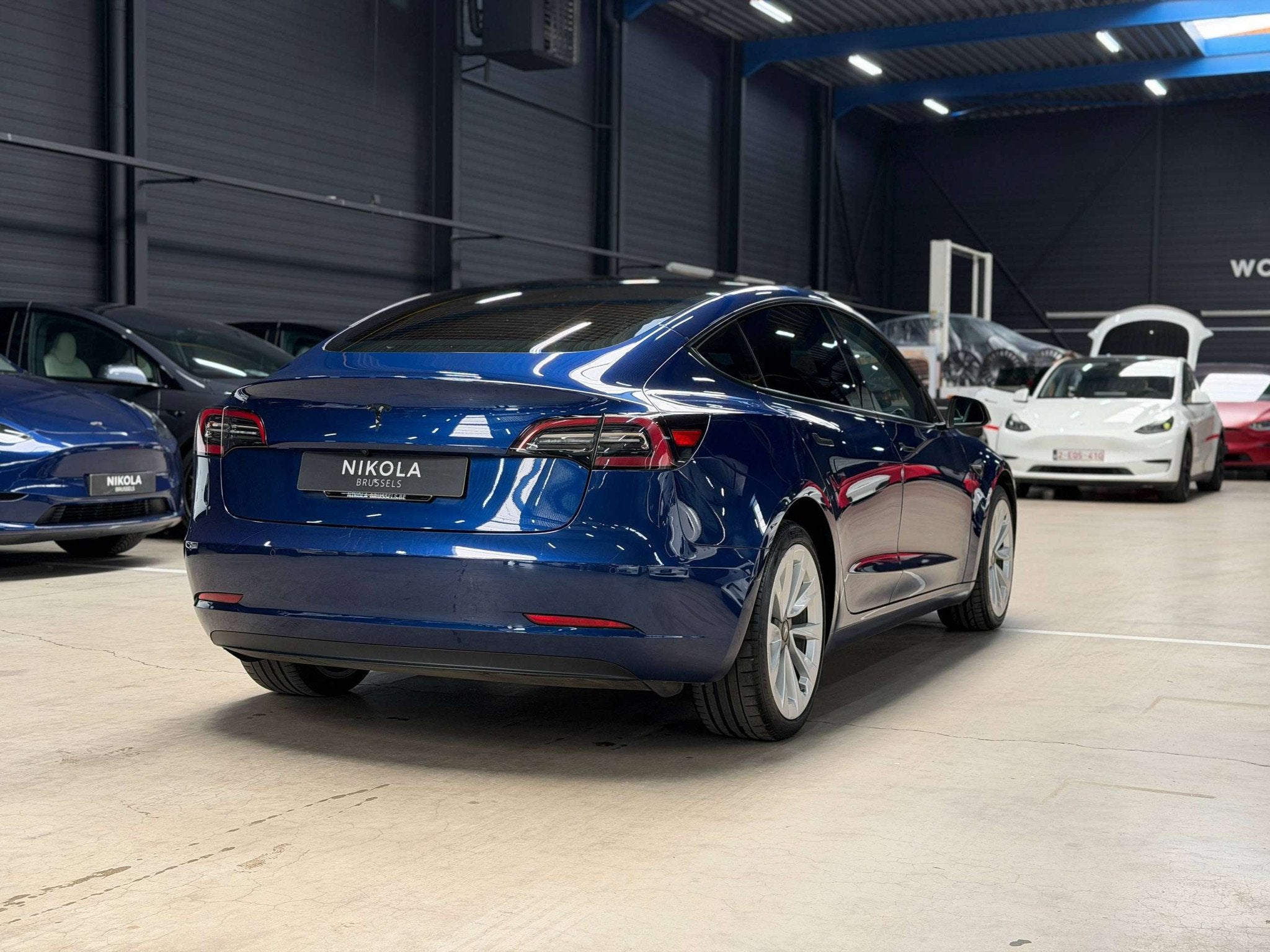 Tesla Model 3 LONG RANGE - ALL WHEEL DRIVE - 19INCH WHEELS -, Autos, Achat, 4 portes, Entreprise, Noir