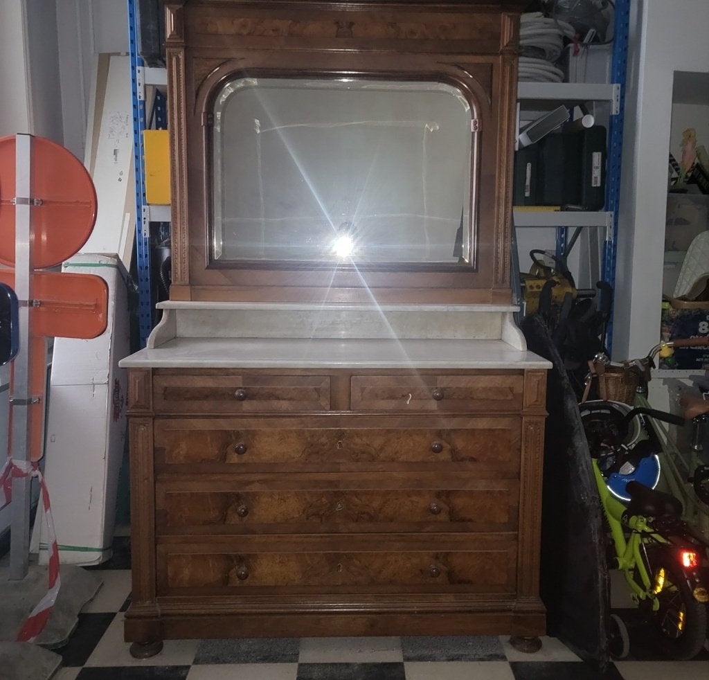 Antieke notelaren commode, Enlèvement