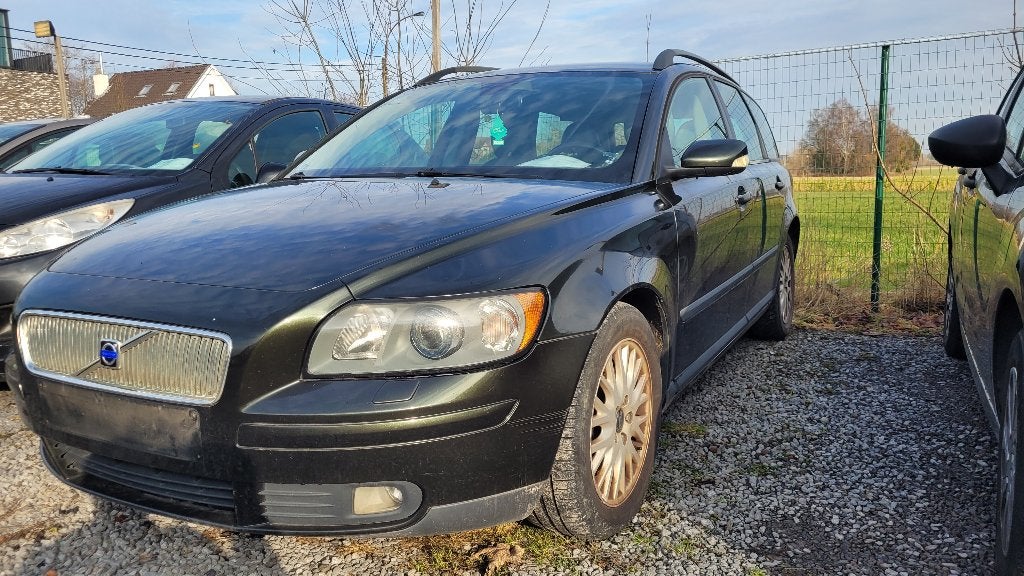 volvo V50 2.0d AIRCO PDC TREKHAAK 2004, Autos, Entreprise, Boîte manuelle, 5 portes, Vert