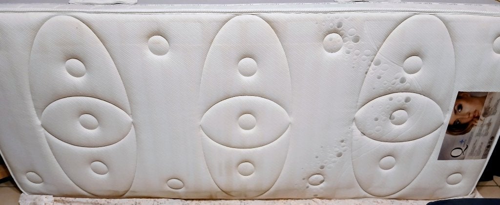 Om 1 matras van 200x80cm te geven, Ophalen, Gebruikt, Eenpersoons, 80 cm