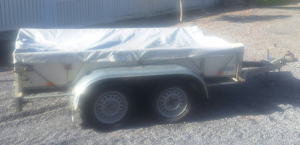 REMORQUE DECKERS FREINÉE À DOUBLE ESSIEU – 750 KG, Enlèvement, Utilisé