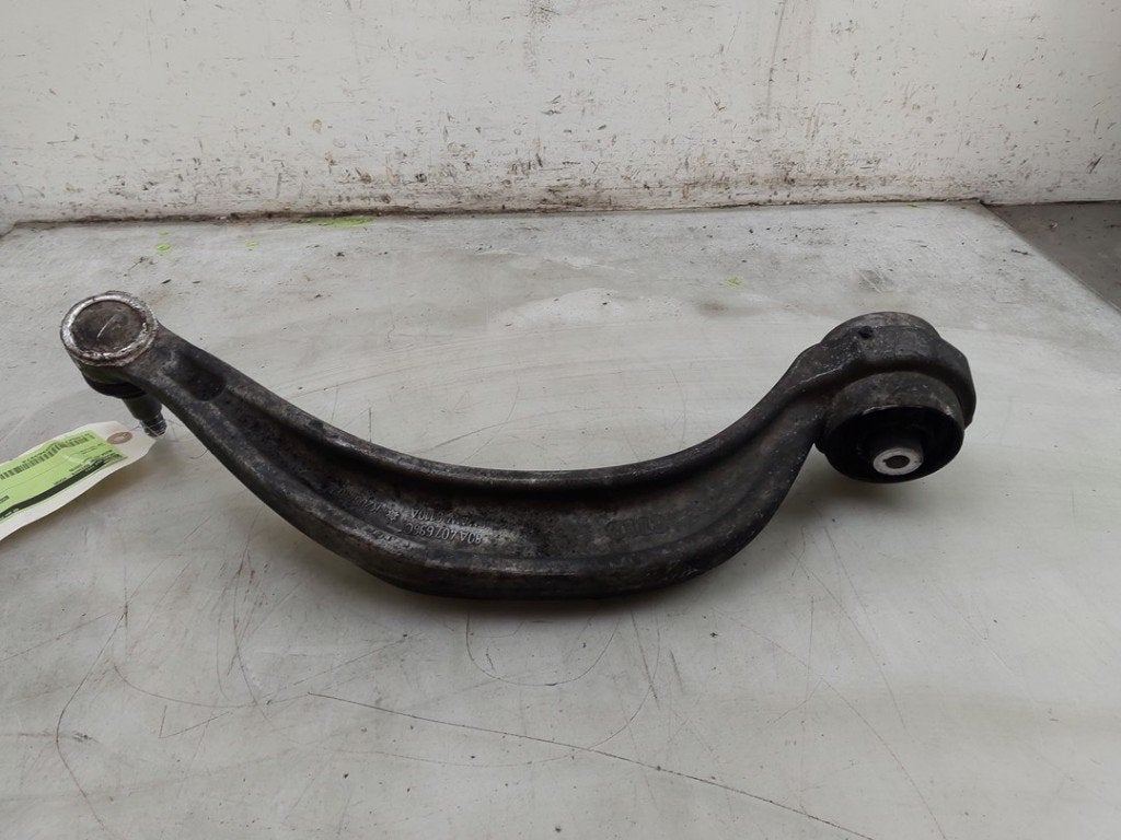 BRAS DE SUSPENSION AVANT DROIT (TRIANGLE) A6 Avant (C8), Auto-Union-Straße  1,
85057  Ingolstadt, DE, Info@audi.de, Audi, Utilisé