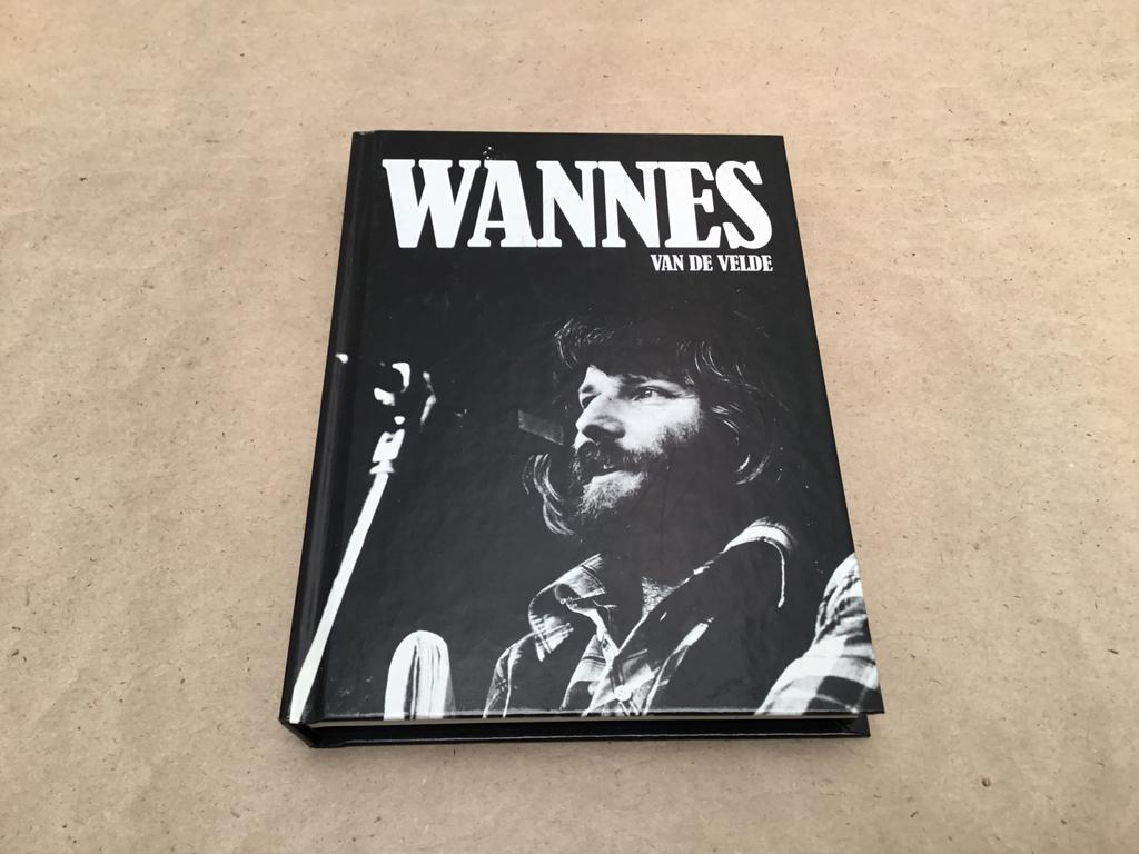 Box Wannes Van De Velde 3 cd’s boekje en dvd, Cd's en Dvd's, Ophalen of Verzenden, Zo goed als nieuw