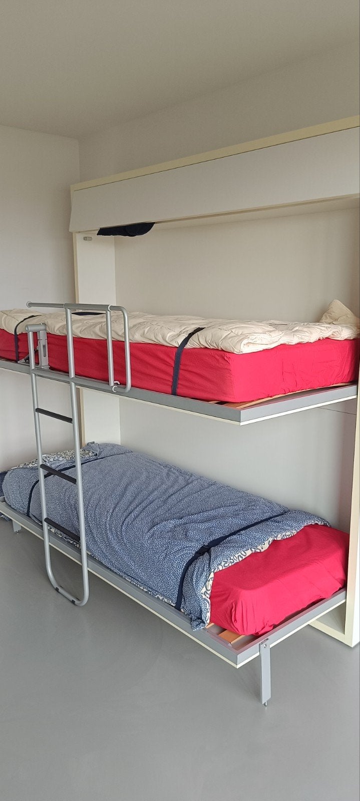 Stapelbed inklapbaar. model Lollipop van Clei, Huis en Inrichting, Ophalen, Stapelbed