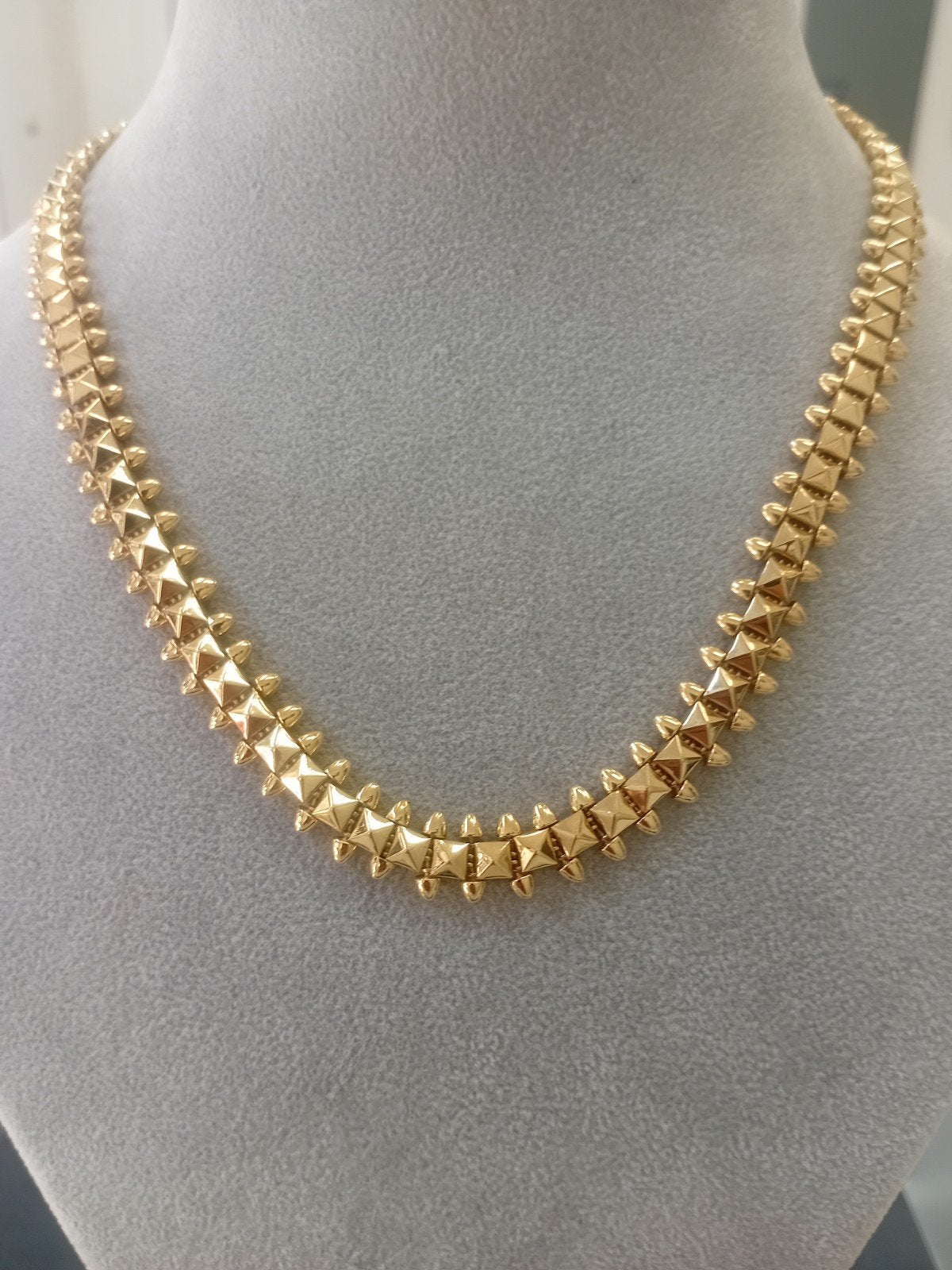 Collier en or 18k, Bijoux, Sacs & Beauté, Colliers, Enlèvement, Or, Or