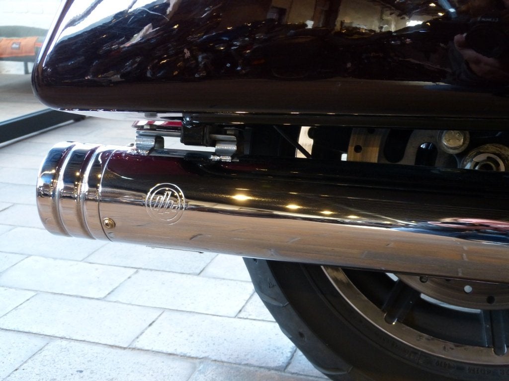 Harley-Davidson TOURING FLHTK, Motos, Plus de 35 kW, Info@freedom-machines.be, ABS, 1690 cm³