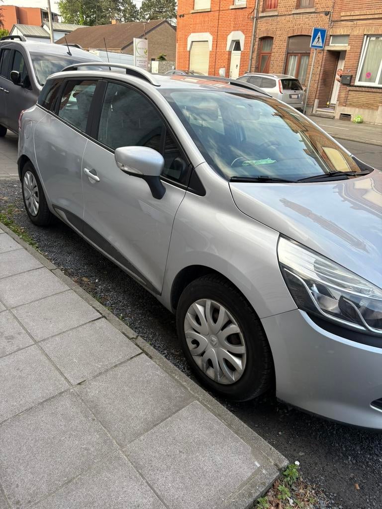Renault clio 4 126000km‼️, Achat, Boîte manuelle, Noir, 5 portes