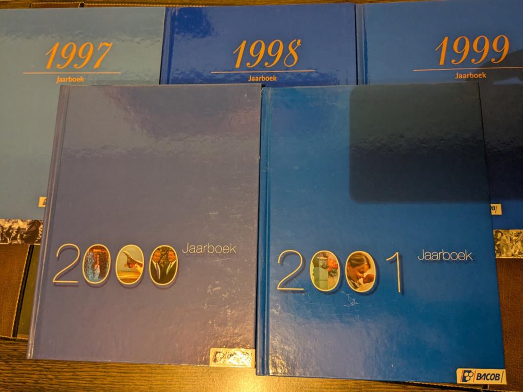 Jaarboeken bacob - 1997-2001, Boeken, Ophalen