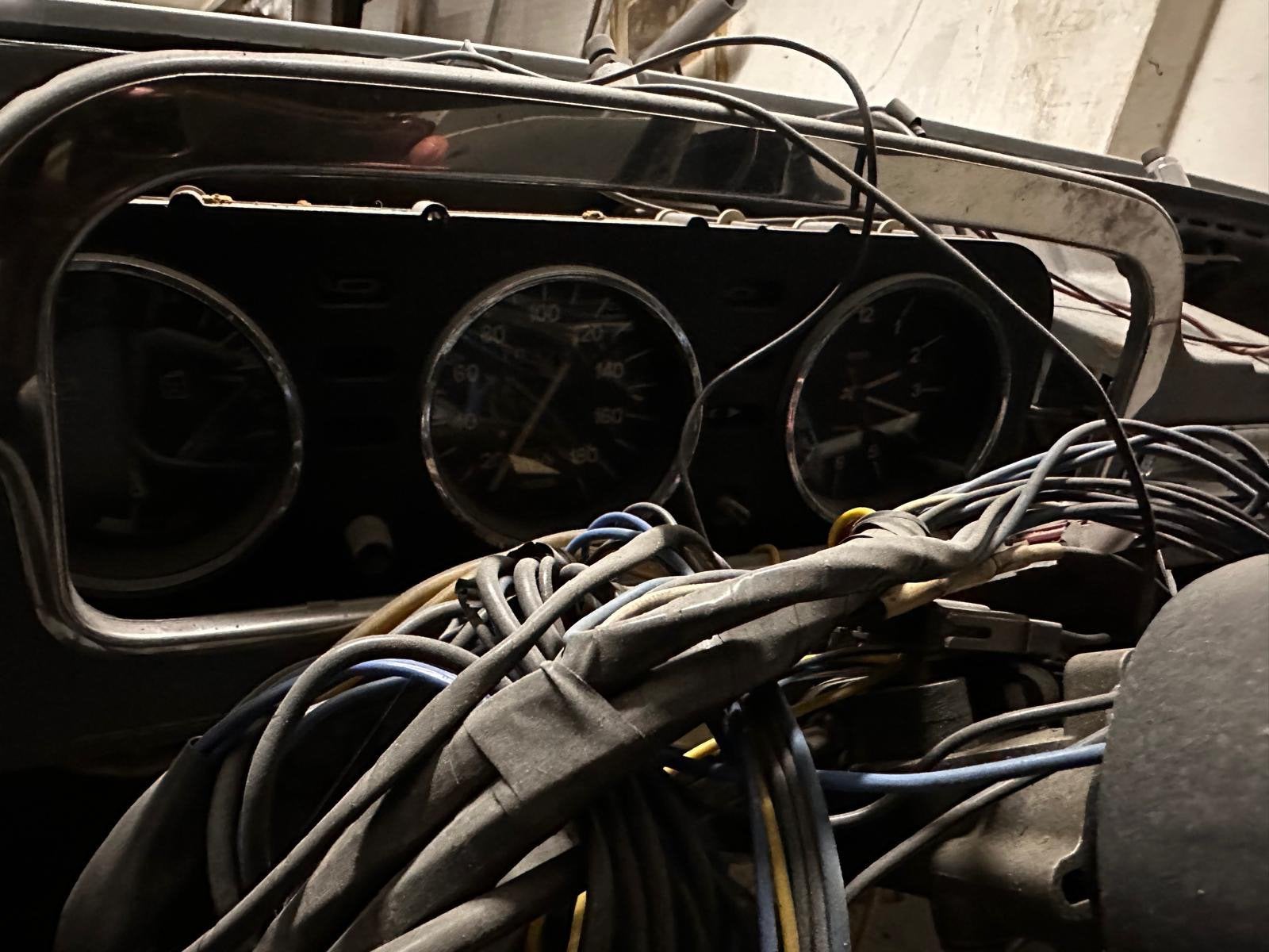 Peugeot 404 cabriolet, foto 4