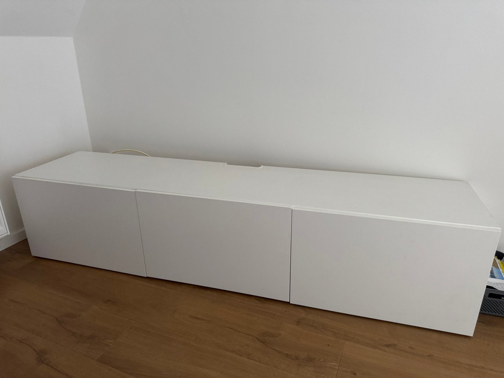 IKEA tv-meubel / opbergkast wit – Goede staat, Ophalen, Zo goed als nieuw