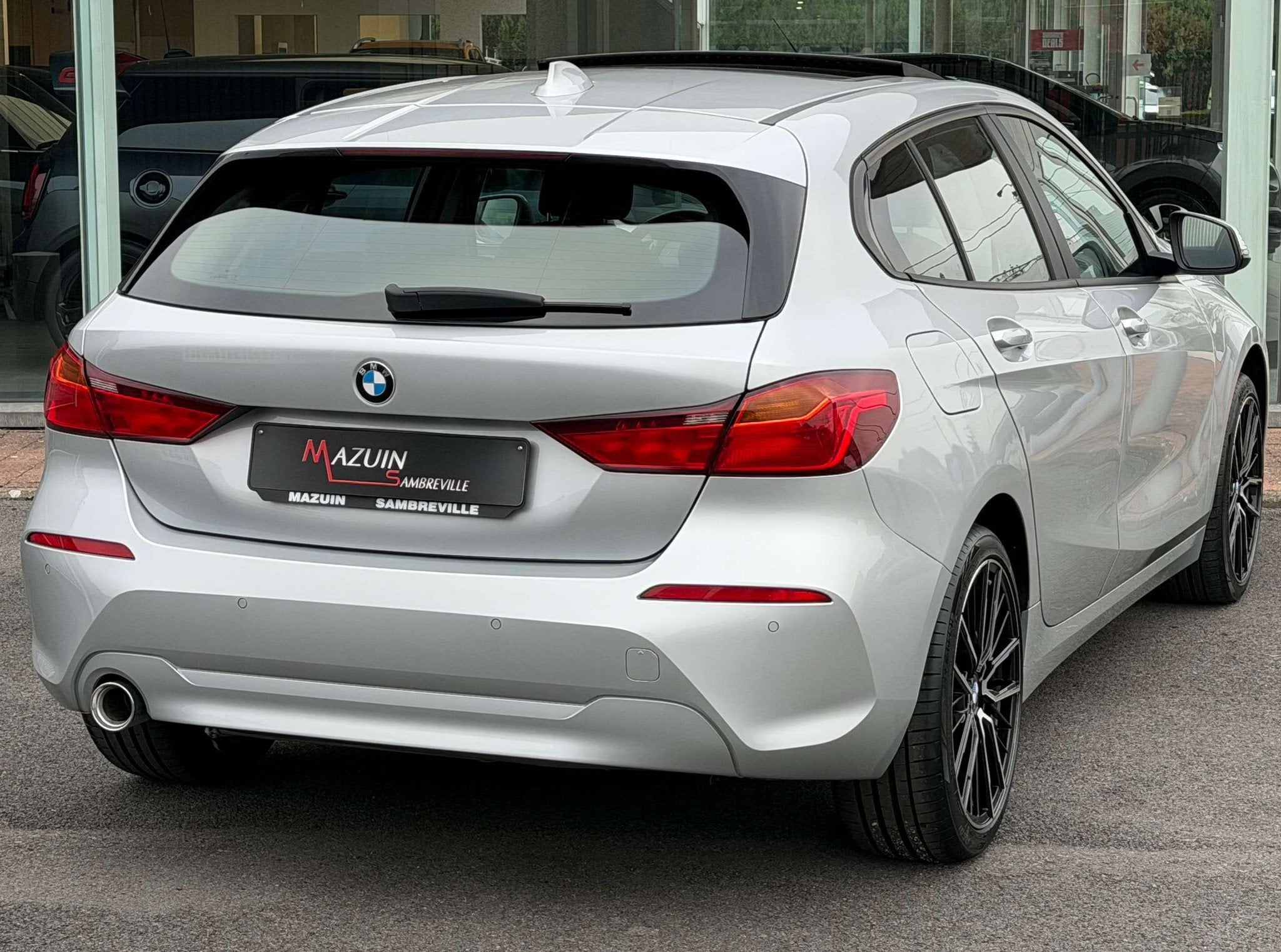 BMW 1 Serie 116 dA * Boite Auto * Toit Ouvrant * Jantes M *, Argent ou Gris, Achat, Volant multifonction, Euro 6