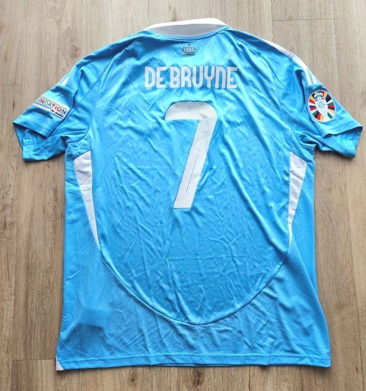 Maillot de football Tintin de Belgique Kevin de Bruyne, Collections, Articles de Sport & Football, Enlèvement ou Envoi, Neuf, Maillot