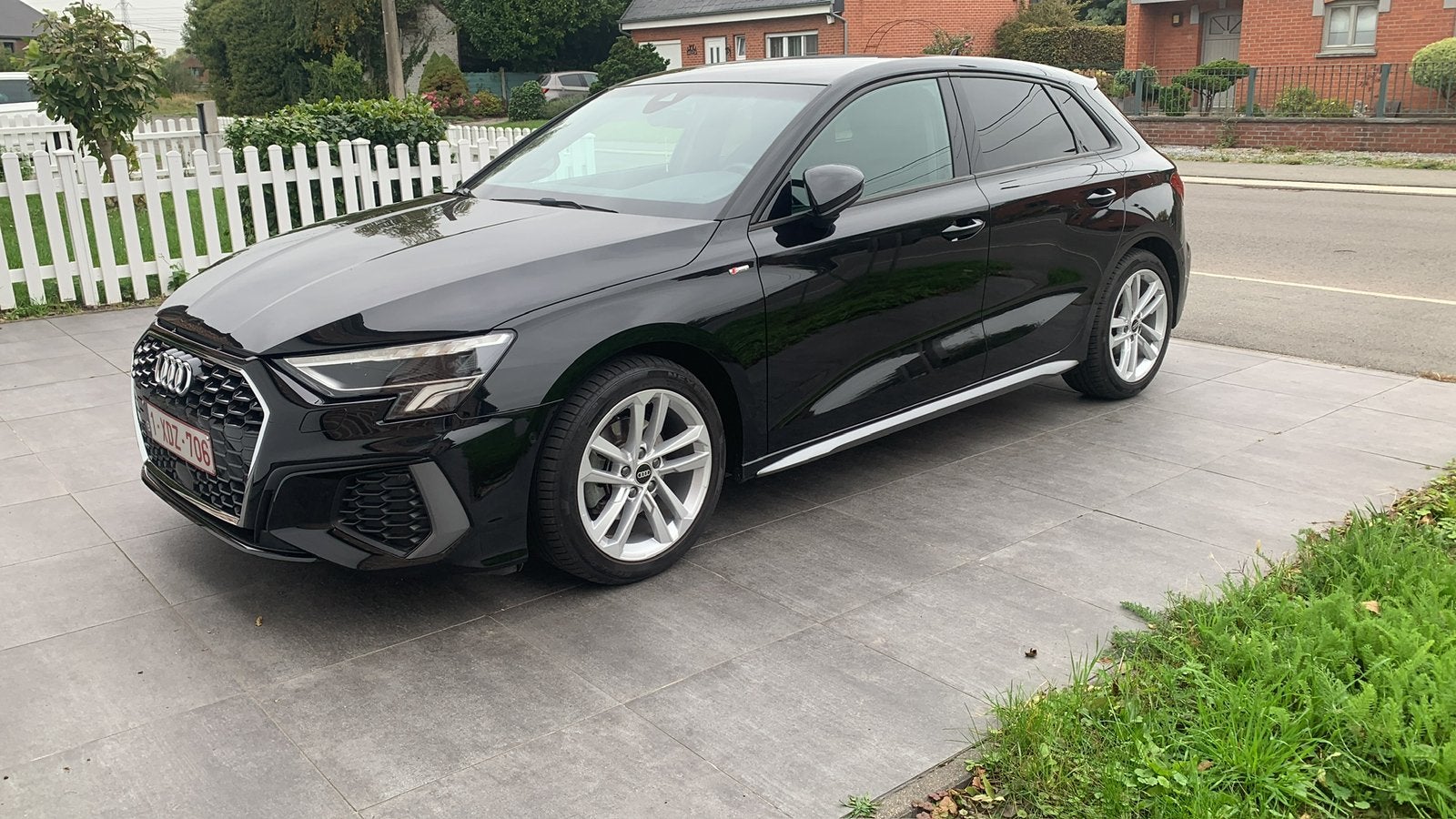 Audi A3 s-line, Achat, Euro 6, Noir, 5 portes