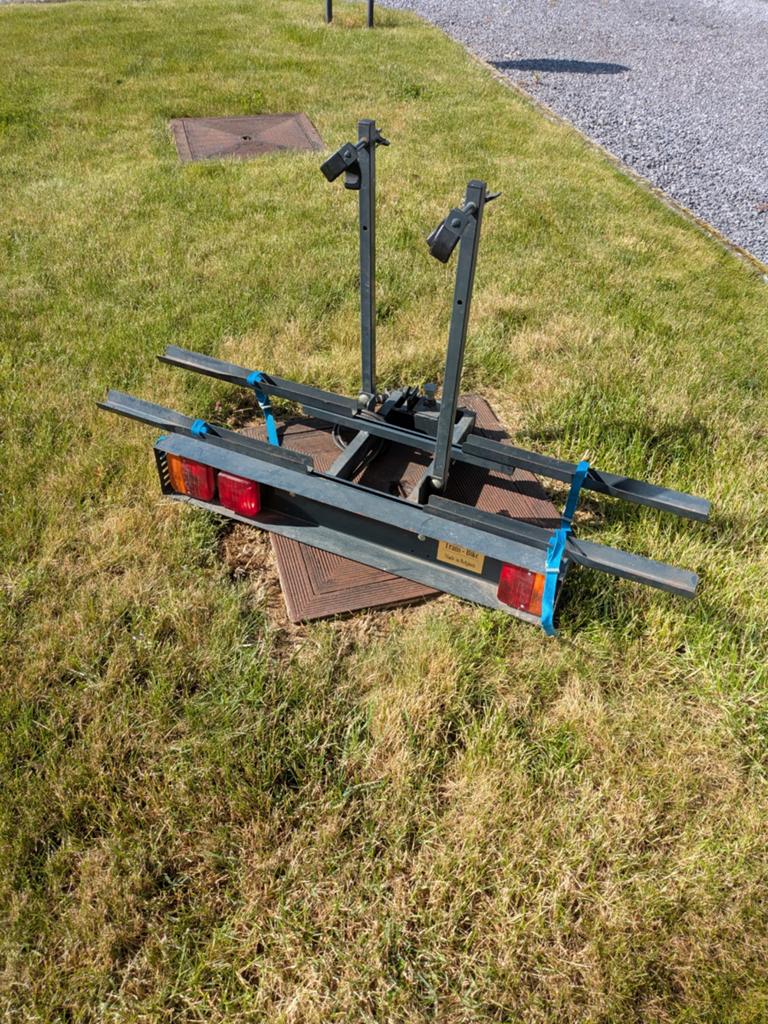Porte vélos pour attache remorque, Enlèvement