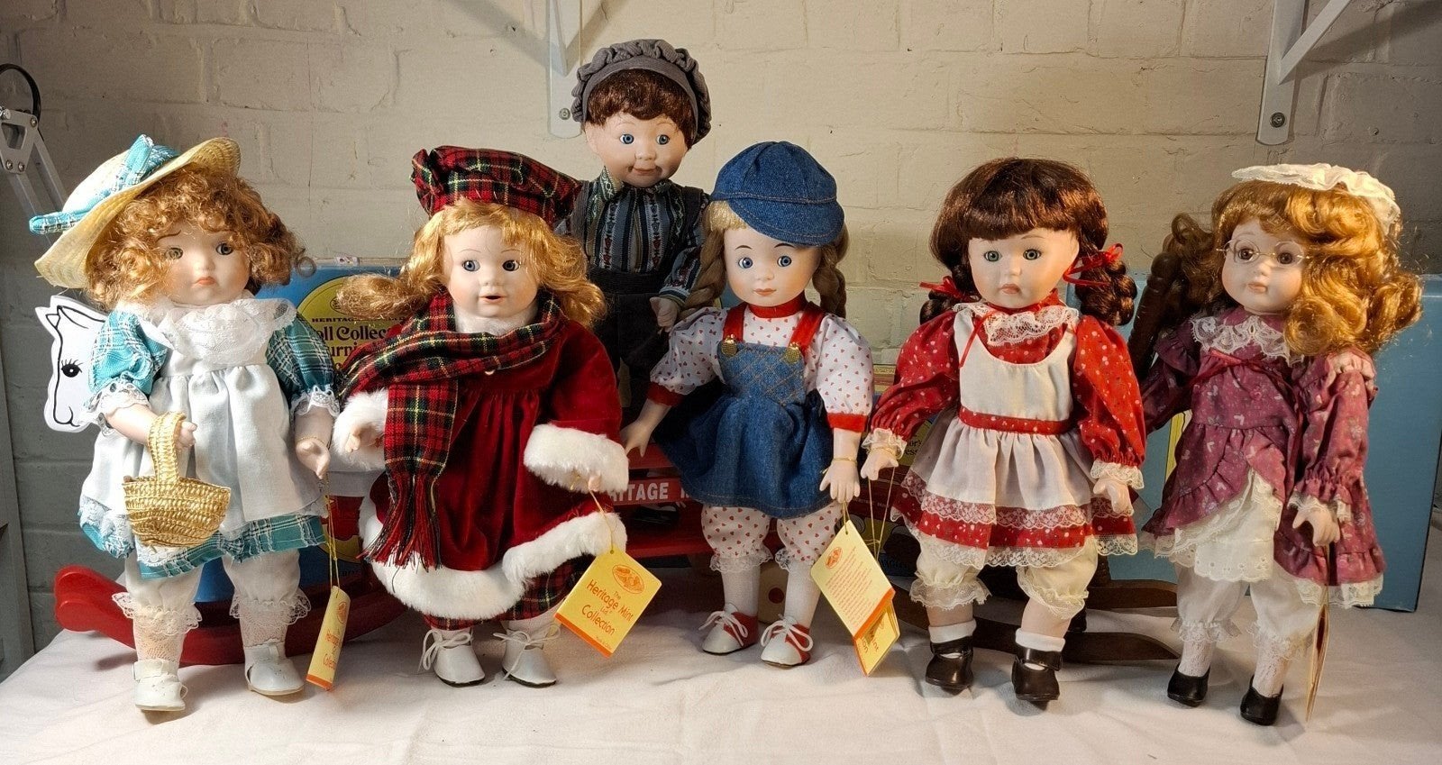 porseleinen poppen uit 1990 volledig nieuw., Verzamelen, Poppen, Ophalen, Nieuw, Pop