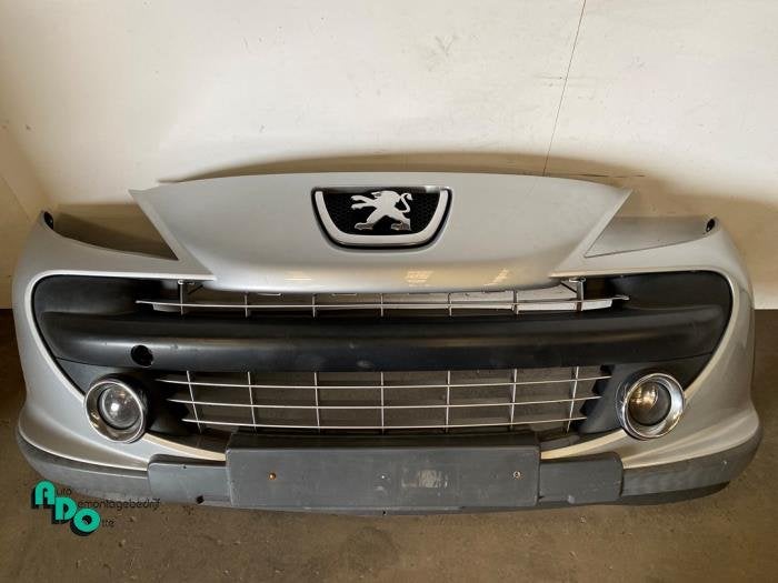 Voorbumper van een Peugeot 207 (207 06-) (EZRC), Auto-onderdelen, Gebruikt, -, -, Ophalen of Verzenden