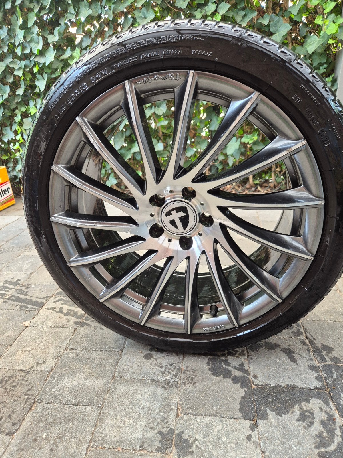 19 inch Tomason TN9 velgen + banden – €900, Auto-onderdelen, Banden en Velgen, Ophalen, 19 inch, Band(en)