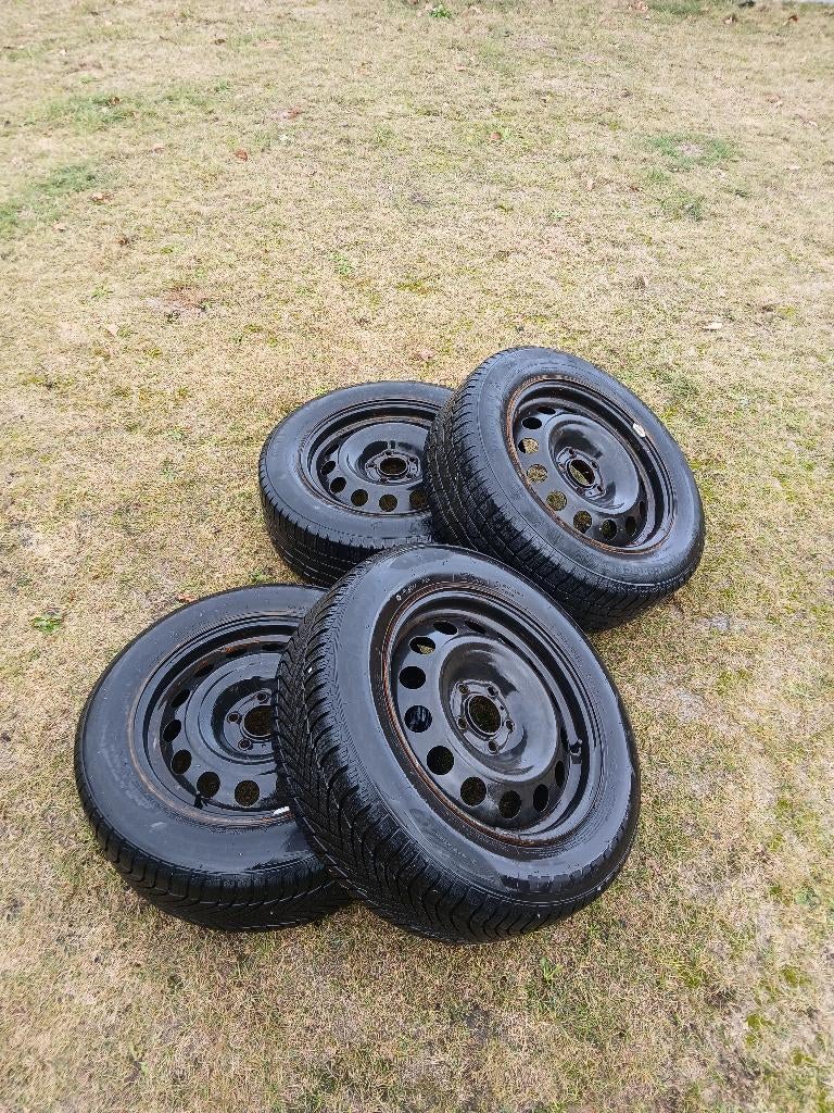 Winterbanden peugeot - steekmaat 5x108 - 215/60R16, Auto-onderdelen, Banden en Velgen, Ophalen, 16 inch, Banden en Velgen, Winterbanden