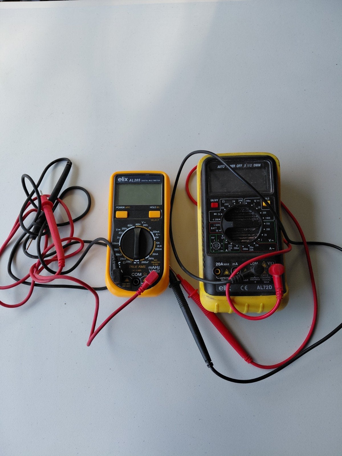 Voltmeters, Ophalen
