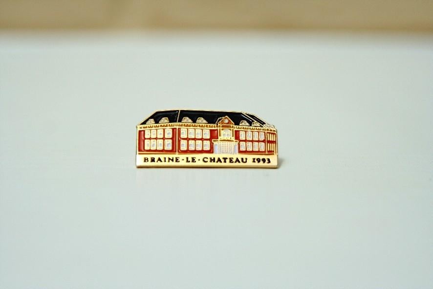 Pin's Maison Communale de Braine-le-Château, Ophalen of Verzenden, Zo goed als nieuw