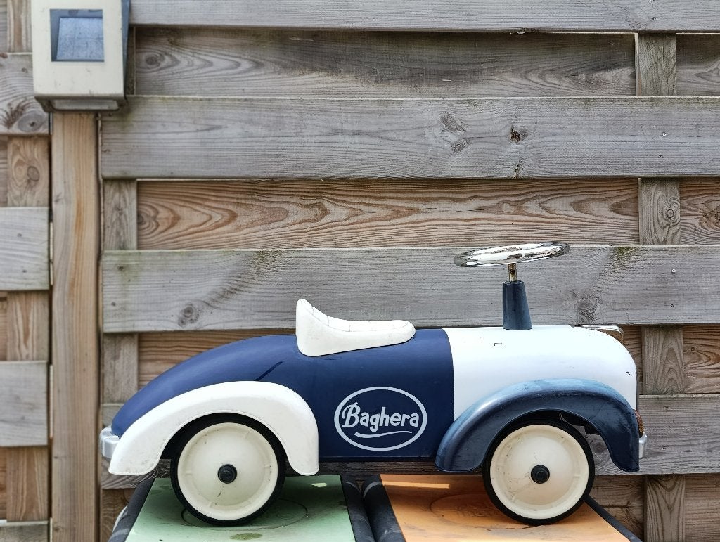 Voiture porteur en tôle, Collections, Jouets, Enlèvement, Utilisé