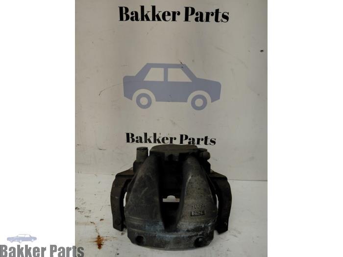 Remklauw (Tang) links-voor van een Volvo V60, Gebruikt, -, -, Volvo