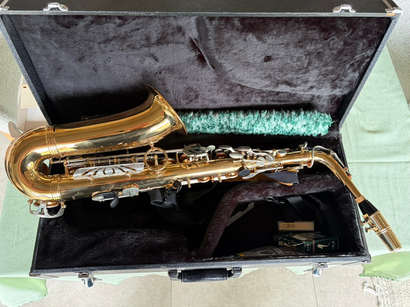 Saxophone Alto Dixon, Muziek en Instrumenten, Ophalen, Gebruikt, Alt, Met koffer