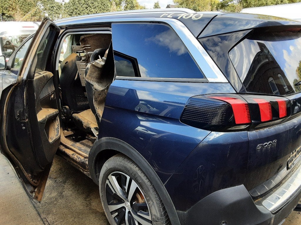 AILE ARRIÈRE GAUCHE Peugeot 5008 II (M4 / MC / MJ / MR), Kontakt-peugeot@peugeot.com, Arrière, Garde-boue, Utilisé