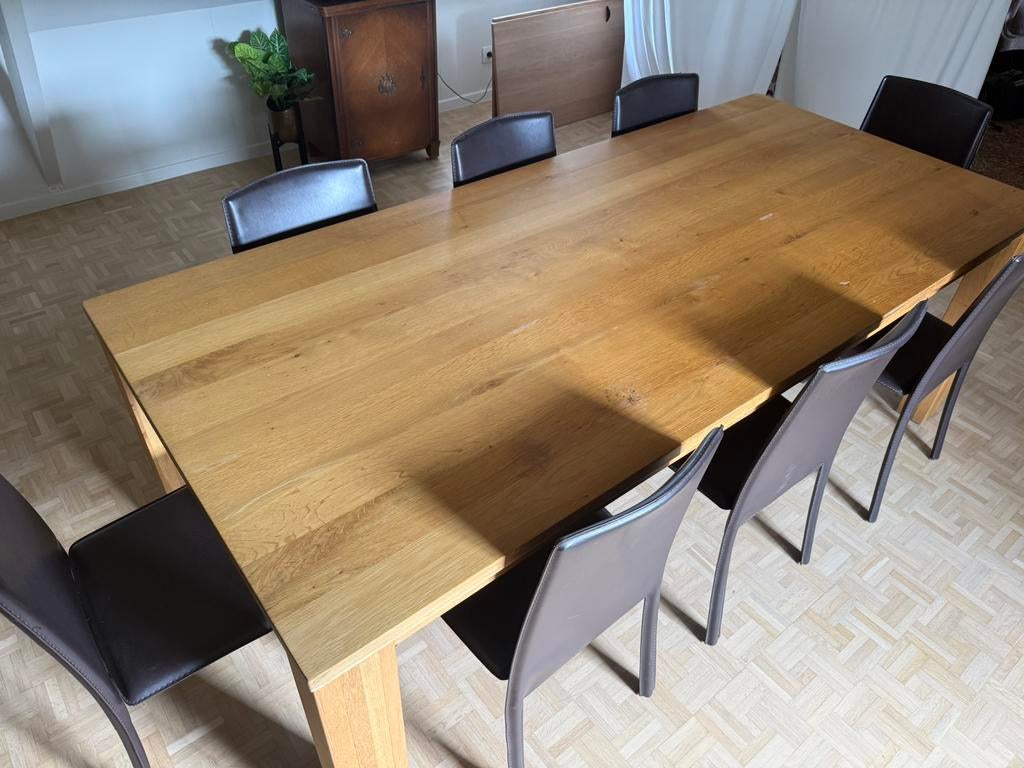 Grote zware houten tafel met 8 stoelen (uitbreidbaar), Ophalen, Gebruikt, 200 cm of meer, 50 tot 100 cm