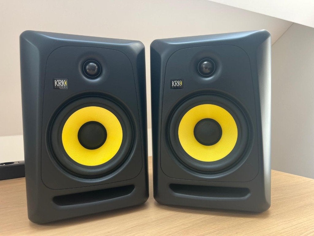 Moniteurs de studio KRK Rokit RP7 Classic 7 (pair) + stands, Enlèvement, Comme neuf, Audio