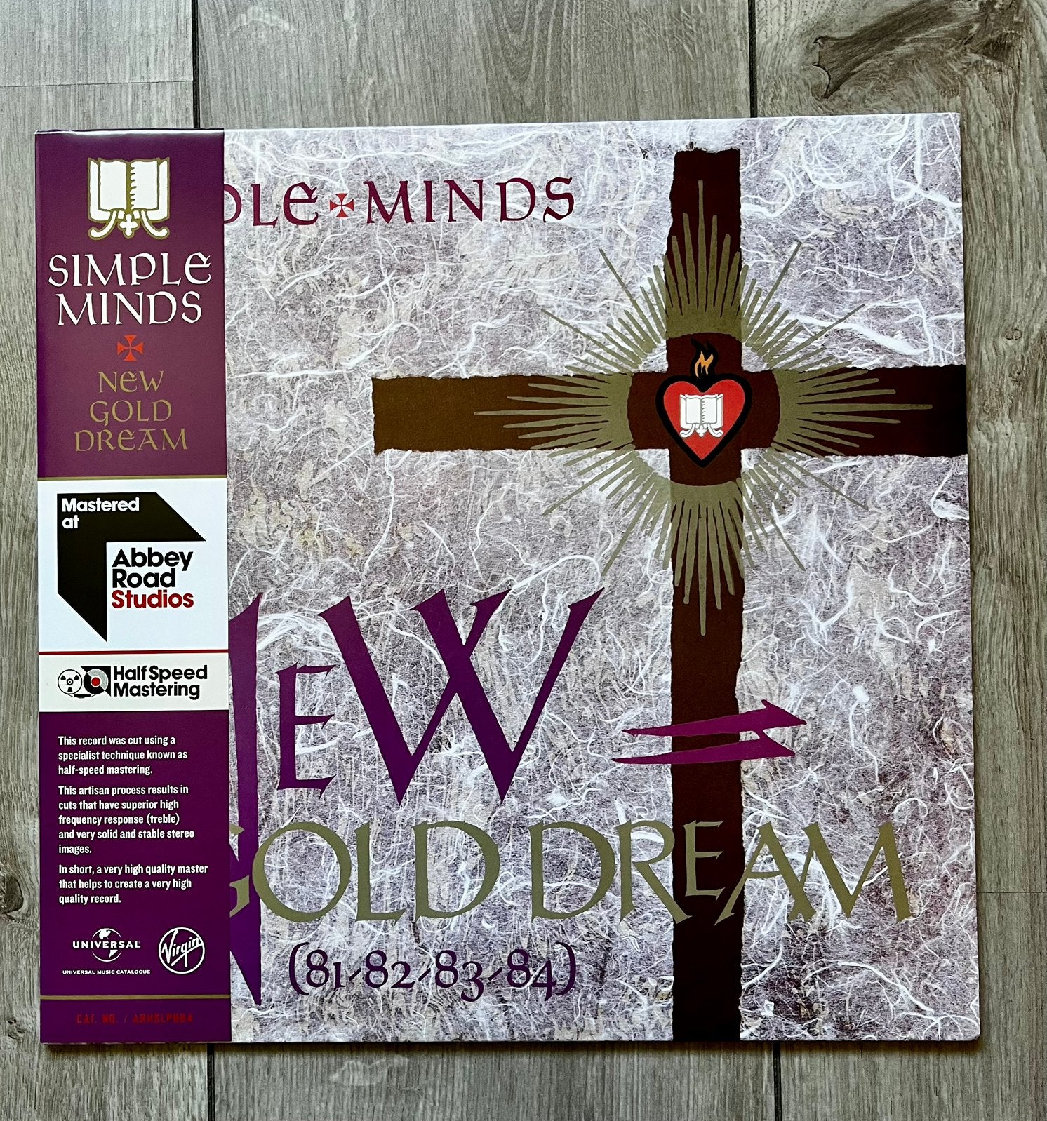 Simple minds - new gold dream “ half speed mastered “ versie, Enlèvement ou Envoi, New wave, Comme neuf, Avec pochette intérieure